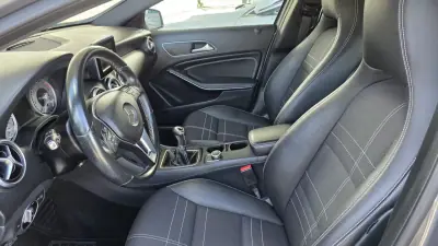 Mercedes-Benz A 180 2014 - 14990 EUR, 149000 km - AUTO.MOTO.pt - 149000km - foto 13 de 29