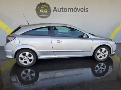 Opel Astra GTC 2006 - 4950 EUR, 175000 km - AUTO.MOTO.pt - 175000km - foto 3 de 9