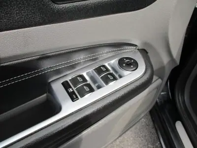 Ford Focus SW 2010 - 5900 EUR, 188000 km - AUTO.MOTO.pt - 188000km - foto 12 de 12