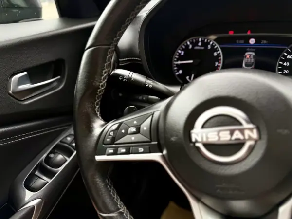 Nissan Juke 2023 - 18950 EUR, 72000 km - AUTO.MOTO.pt - 72000km - foto 19 de 29