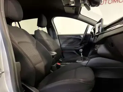 Ford Focus SW 2023 - 18750 EUR, 88000 km - AUTO.MOTO.pt - 88000km - foto 17 de 33