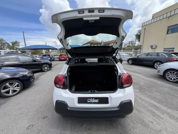 Citroën C3 2019 - 8750 EUR, 123000 km - AUTO.MOTO.pt - 123000km - foto 38 de 48