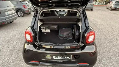 Smart ForFour 2019 - 14900 EUR, 32900 km - 32900km - foto 23 de 66