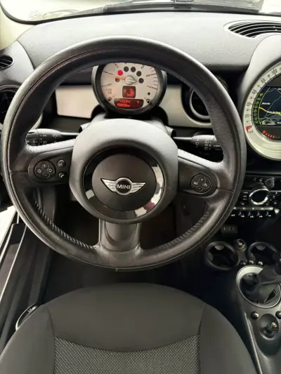 MINI Clubman 2014 - 11990 EUR, 156826 km - AUTO.MOTO.pt - 156826km - foto 12 de 15