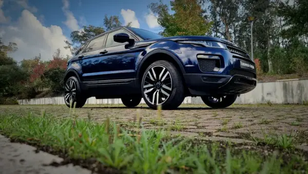 Land Rover Range Rover Evoque 2017 - 24900 EUR, 203000 km - AUTO.MOTO.pt - 203000km - foto 23 de 24