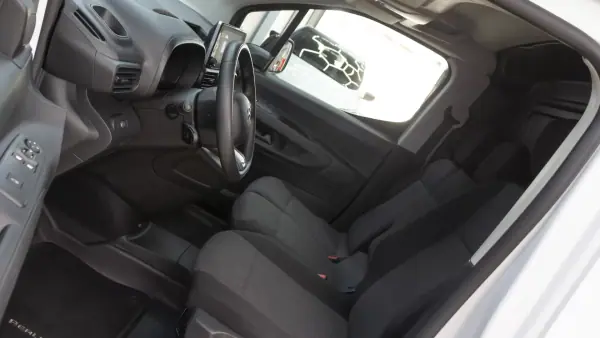 Citroën 2024 - 16450 EUR, 52000 km - AUTO.MOTO.pt - 52000km - foto 15 de 25