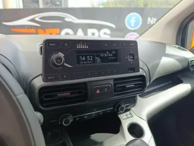 Citroën Berlingo 2022 - 13900 EUR, 77991 km - foto 5 de 9