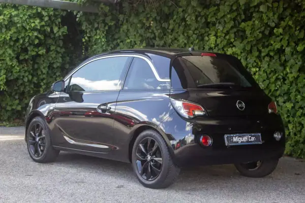 Opel Adam 2017 - 11900 EUR, 89000 km - AUTO.MOTO.pt - 89000km - foto 10 de 16