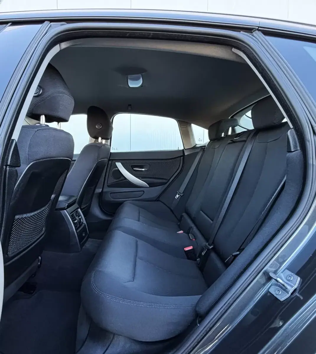 BMW 418 Gran Coupé 2019 - 24950 EUR, 45000 km - AUTO.MOTO.pt - 45000km - foto 16 de 48