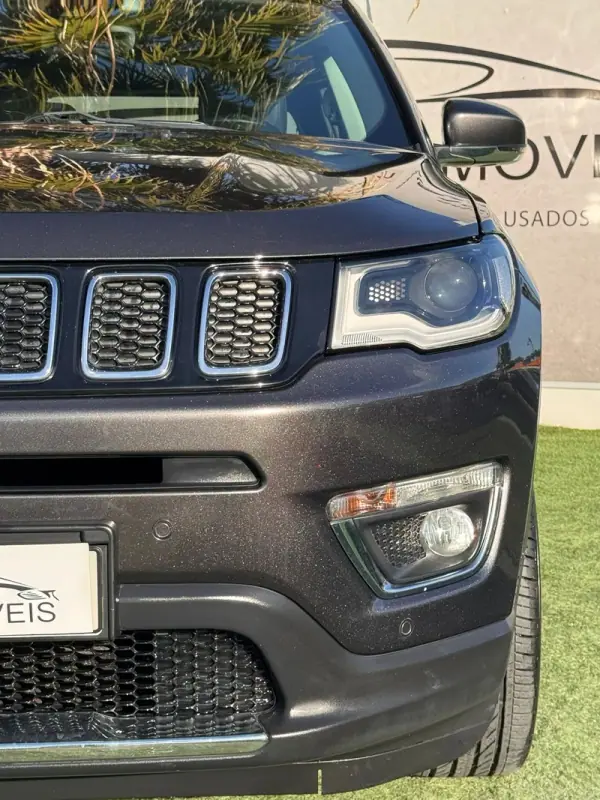 Jeep Compass 2018 - 17900 EUR, 52967 km - AUTO.MOTO.pt - 52967km - foto 22 de 32