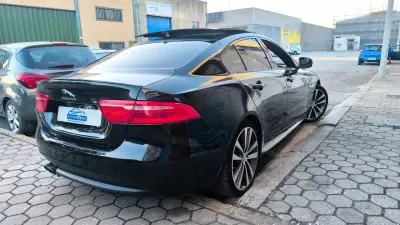 Jaguar XE 2017 - 14900 EUR, 159000 km - 159000km - foto 23 de 24