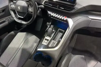 Peugeot 3008 2021 - 23450 EUR, 45084 km - AUTO.MOTO.pt - 45084km - foto 38 de 51