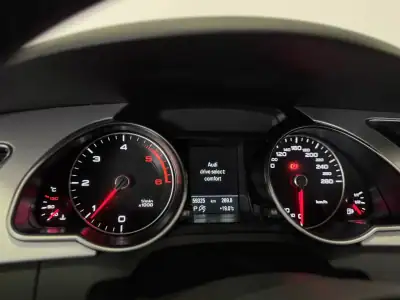 Audi A5 2015 - 21990 EUR, 59192 km - AUTO.MOTO.pt - 59192km - foto 35 de 44