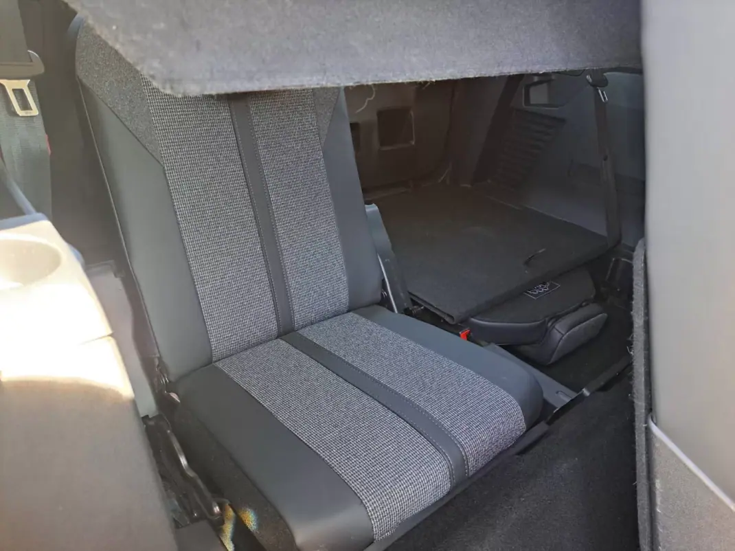 Peugeot 5008 2017 - 17900 EUR, 164000 km - 164000km - foto 28 de 45