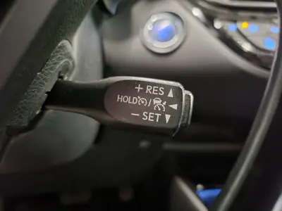Toyota C-HR 2019 - 22950 EUR, 84605 km - 84605km - foto 21 de 29