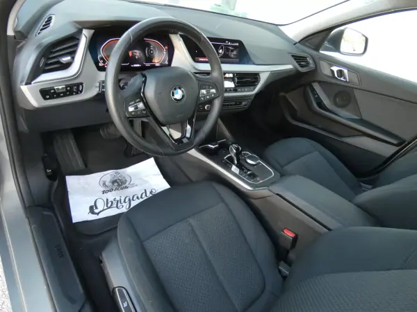 BMW 116 2022 - 18500 EUR, 235000 km - AUTO.MOTO.pt - 235000km - foto 12 de 24