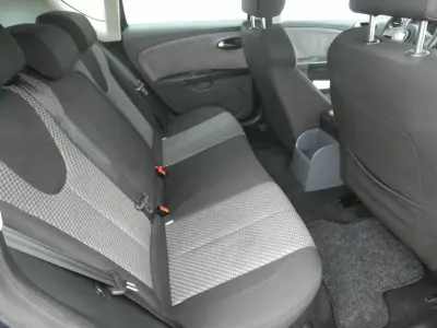 SEAT Leon 2008 - 8500 EUR, 280000 km - AUTO.MOTO.pt - 280000km - foto 10 de 21