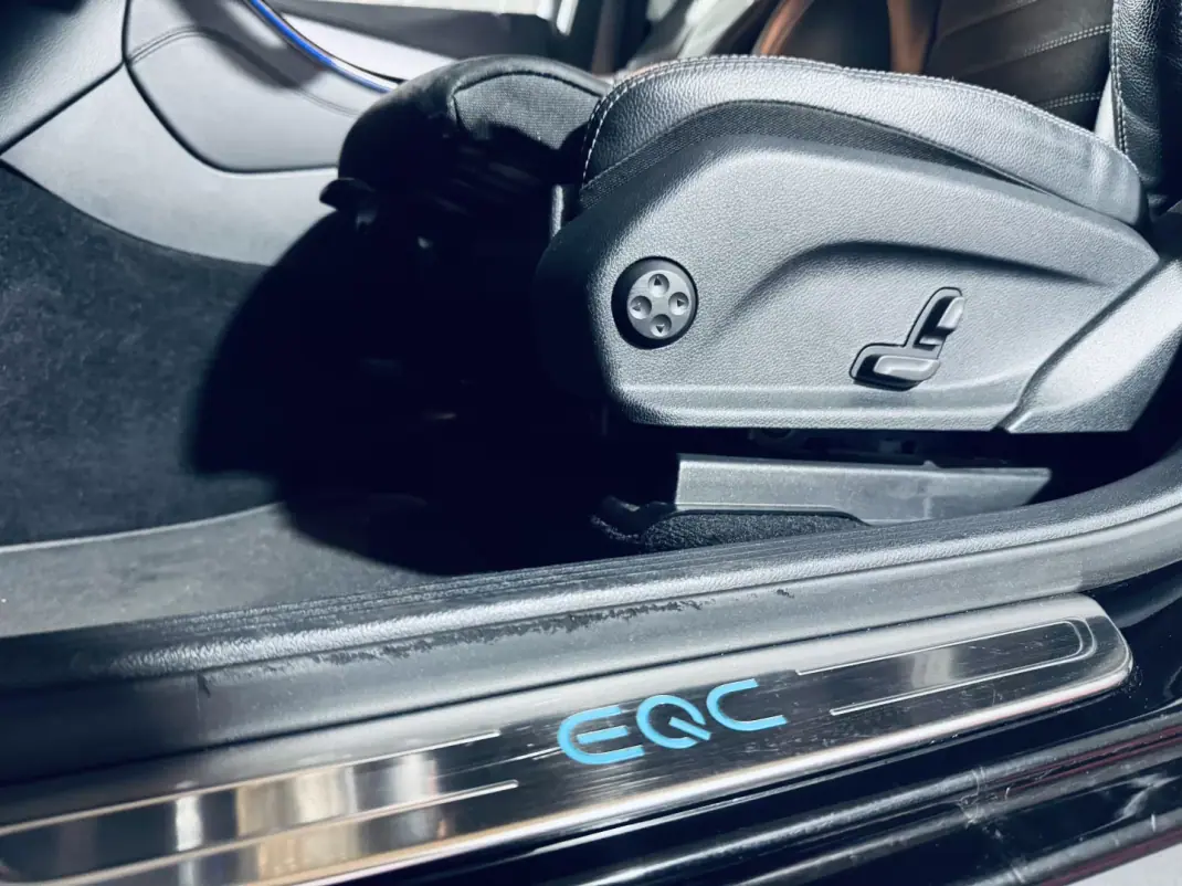 Mercedes-Benz EQC 2020 - 33990 EUR, 96721 km - AUTO.MOTO.pt - 96721km - foto 21 de 33