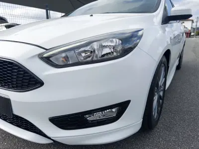 Ford Focus 2017 - 12990 EUR, 79000 km - AUTO.MOTO.pt - 79000km - foto 10 de 16