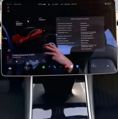 Tesla Model 3 2020 - 19500 EUR, 167000 km - AUTO.MOTO.pt - 167000km - foto 16 de 21