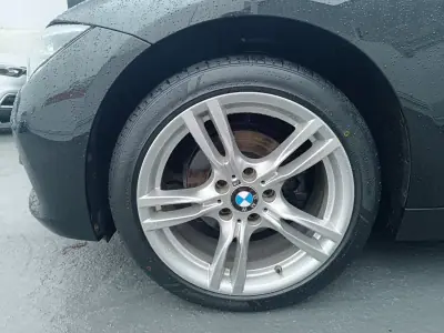 BMW 318 2016 - 16900 EUR, 170176 km - AUTO.MOTO.pt - 170176km - foto 6 de 30