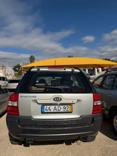 Kia Sportage 2005 - 8900 EUR, 361540 km - AUTO.MOTO.pt - 361540km - foto 6 de 8