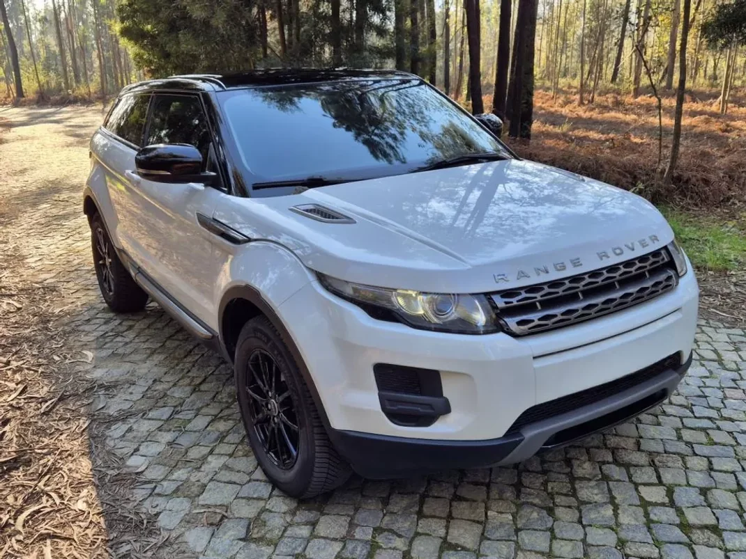 Land Rover Range Rover Evoque 2012 - 18900 EUR, 167000 km - AUTO.MOTO.pt - 167000km - foto 3 de 20