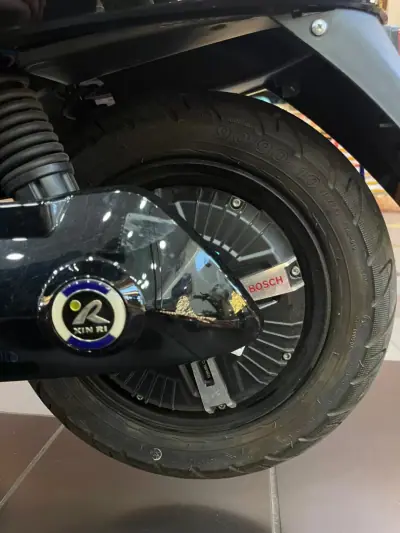 2022 - 1950 EUR, 0 km - AUTO.MOTO.pt - foto 7 de 11