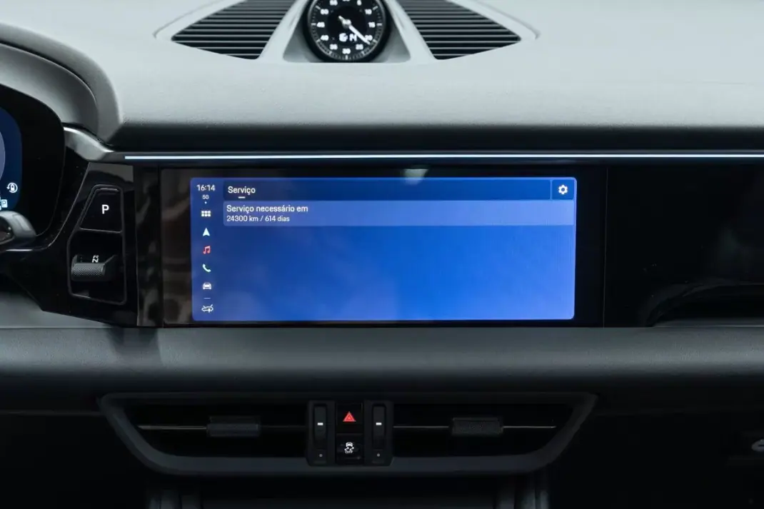 Porsche Macan 2025 - 89950 EUR, 8000 km - AUTO.MOTO.pt - 8000km - foto 51 de 57