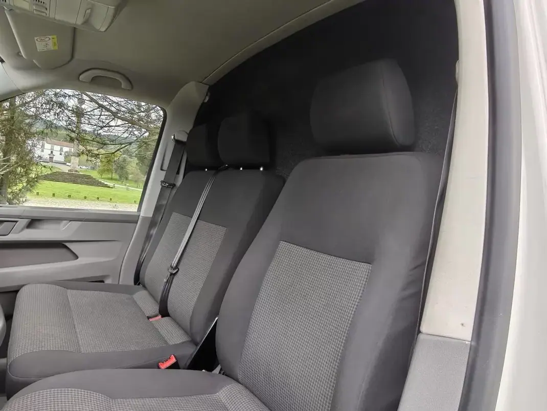 VW T6 TRANSPORTER 2.0 TDI KASTEN/ 3 LUGARES/ IVA DEDUTIVEL 2023 - 27490 EUR, 43500 km - AUTO.MOTO.pt - 43500km - foto 22 de 28