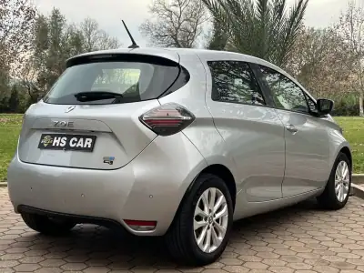 Renault Zoe 2021 - 14965 EUR, 25000 km - AUTO.MOTO.pt - 25000km - foto 7 de 46