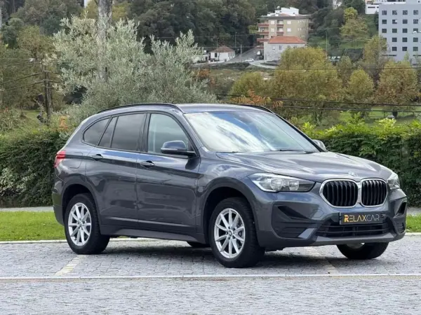 BMW X1 2021 - 23499 EUR, 145000 km - AUTO.MOTO.pt - 145000km - foto 31 de 33