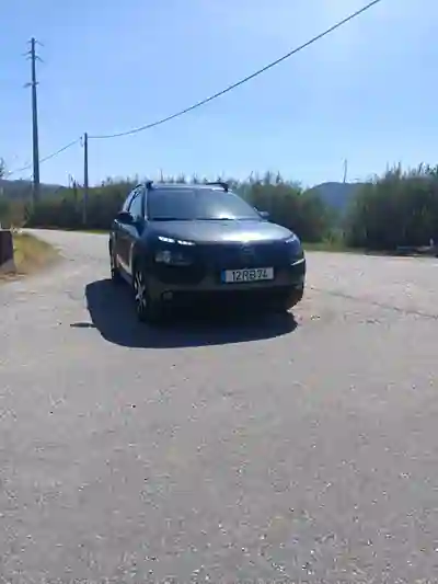 Citroën C4 Cactus 2016 - 9000 EUR, 151000 km - AUTO.MOTO.pt - 151000km - foto 4 de 14