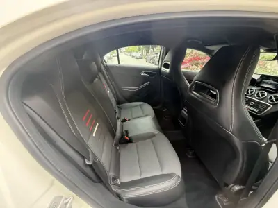 Mercedes-Benz A 160 2018 - 14950 EUR, 175000 km - 175000km - foto 14 de 15