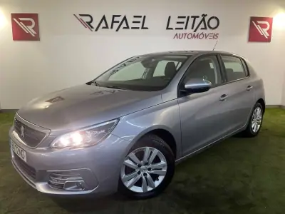 Peugeot 308 2020 - 9750 EUR, 112000 km - 112000km - foto 2 de 30