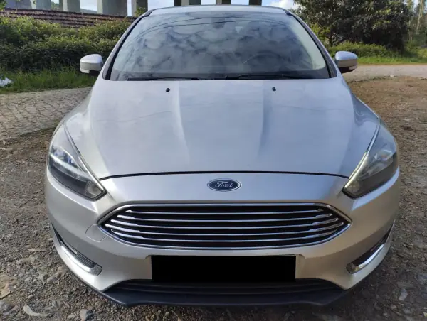 Ford Focus 2018 - 9999 EUR, 160000 km - AUTO.MOTO.pt - 160000km - foto 2 de 30