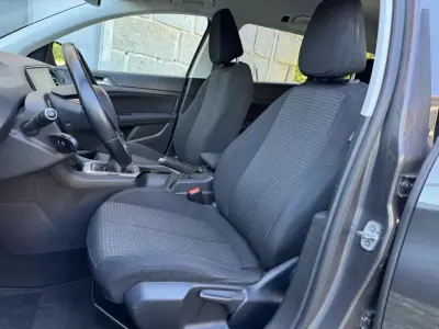 Peugeot 308 SW 2019 - 13000 EUR, 76390 km - AUTO.MOTO.pt - 76390km - foto 18 de 22