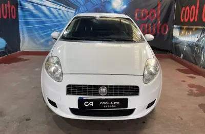 Fiat PUNTO 2008 - 2999 EUR, 233000 km - AUTO.MOTO.pt - 233000km - foto 2 de 36