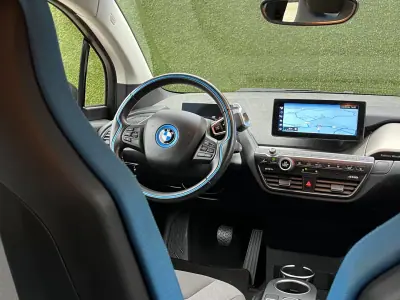 BMW i3 2021 - 22500 EUR, 38000 km - AUTO.MOTO.pt - 38000km - foto 3 de 27
