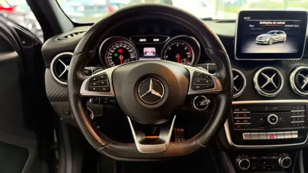 Mercedes-Benz A 220 2016 - 20999 EUR, 201065 km - AUTO.MOTO.pt - 201065km - foto 5 de 24