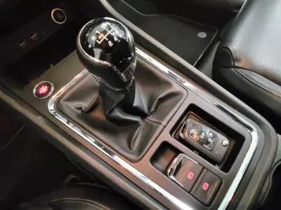 SEAT Ateca 2018 - 18000 EUR, 100830 km - AUTO.MOTO.pt - 100830km - foto 25 de 39