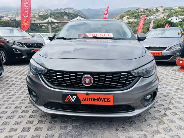 Fiat Tipo 2020 - 12950 EUR, 102030 km - AUTO.MOTO.pt - 102030km - foto 2 de 12