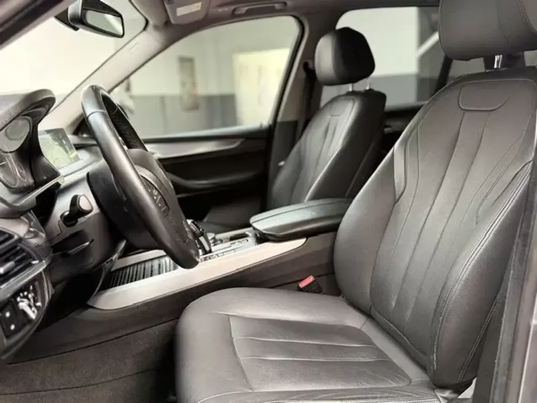 BMW X5 2015 - 25750 EUR, 162000 km - 162000km - foto 8 de 15
