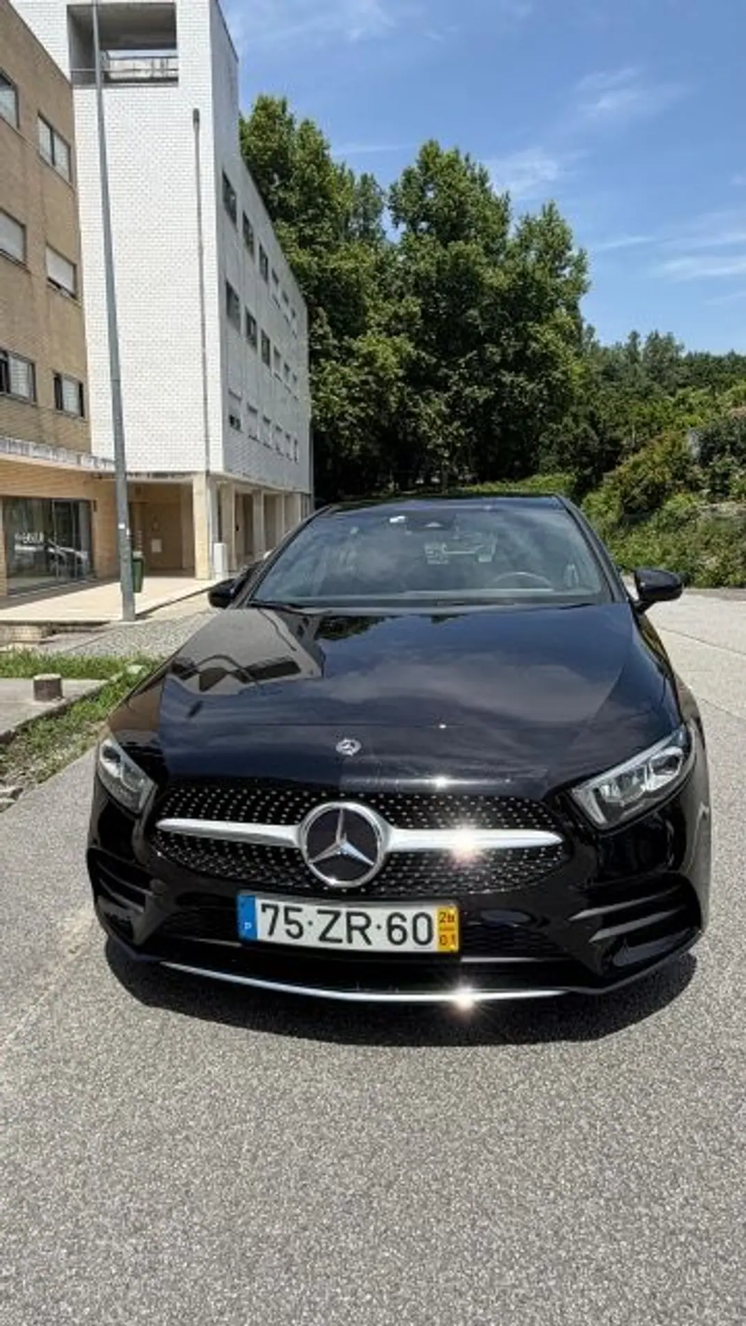 Mercedes-Benz A 180 2020 - 22500 EUR, 73000 km - 73000km - foto 4 de 14