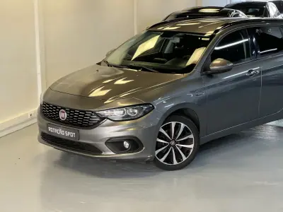 Fiat Tipo Station Wagon 2017 - 9490 EUR, 120000 km - AUTO.MOTO.pt - 120000km - foto 26 de 30