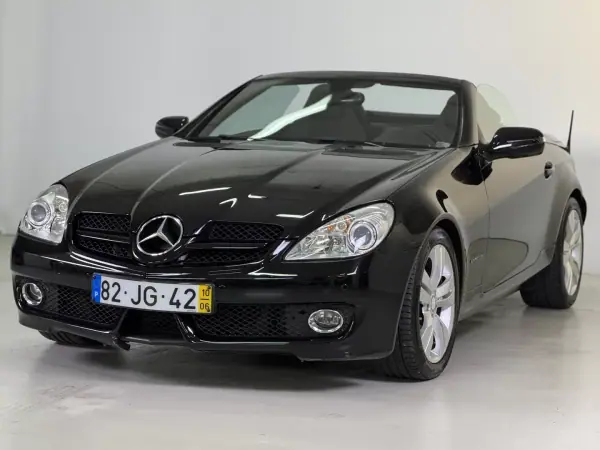 Mercedes-Benz SLK 200 2010 - 17950 EUR, 112597 km - AUTO.MOTO.pt - 112597km - foto 14 de 34
