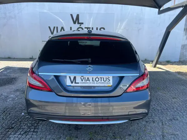Mercedes-Benz CLS 250 2015 - 22500 EUR, 126508 km - AUTO.MOTO.pt - 126508km - foto 6 de 14