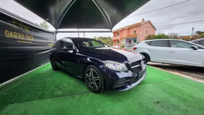 Mercedes-Benz C 300e 2021 - 21500 EUR, 165000 km - AUTO.MOTO.pt - 165000km - foto 39 de 41