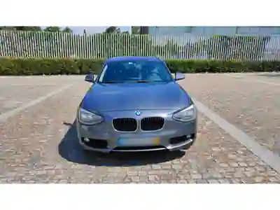 BMW 116 2013 - 7950 EUR, 323362 km - AUTO.MOTO.pt - 323362km - foto 7 de 15