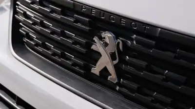 Peugeot Partner L2 caixa automática 130cv 2019 - 17900 EUR, 163000 km - AUTO.MOTO.pt - 163000km - foto 7 de 30